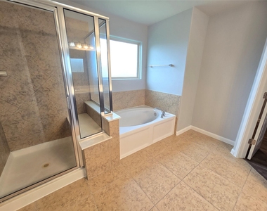 18809 Mangan Way - Photo Thumbnail 16