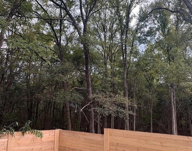 5711 Tura Ln - Photo Thumbnail 11