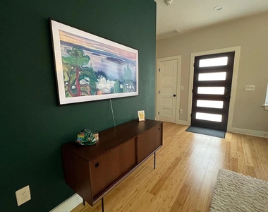 5711 Tura Ln - Photo Thumbnail 3
