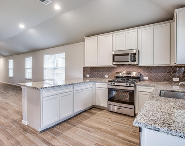 225 Trailside Ln - Photo Thumbnail 1