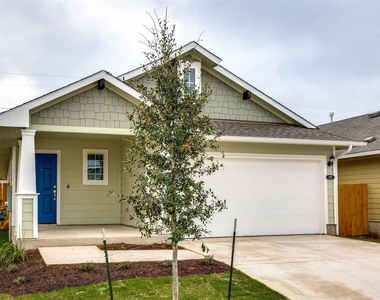 225 Trailside Ln - Photo Thumbnail 10