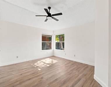 12501 Fallen Tower Ln - Photo Thumbnail 13