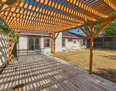 12501 Fallen Tower Ln - Photo Thumbnail 22