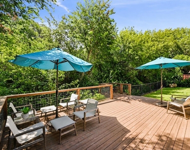 1905 Stoneridge Rd - Photo Thumbnail 16