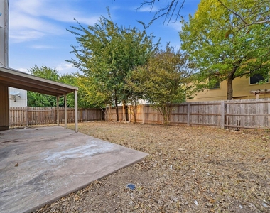 1811 Southwestern Trl - Photo Thumbnail 32