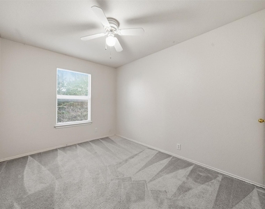 1811 Southwestern Trl - Photo Thumbnail 21