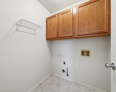 1811 Southwestern Trl - Photo Thumbnail 29