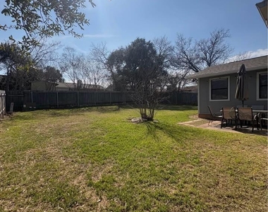 4009 Hillside Dr - Photo Thumbnail 14