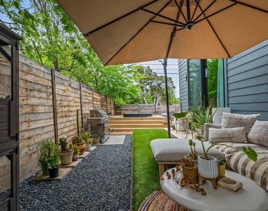 2507 Audubon Pl - Photo Thumbnail 15