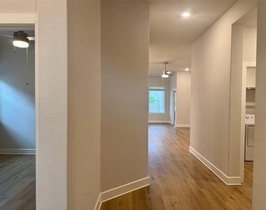 509 Three Feathers Ct - Photo Thumbnail 17