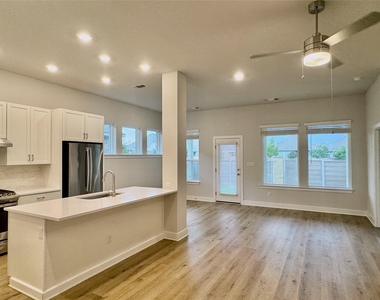 509 Three Feathers Ct - Photo Thumbnail 1