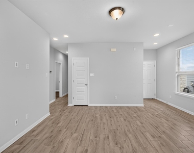 256 El Dorado Rd - Photo Thumbnail 3