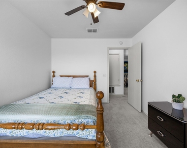 8710 Davis Oaks Trl - Photo Thumbnail 19