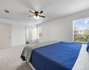 8710 Davis Oaks Trl - Photo Thumbnail 23