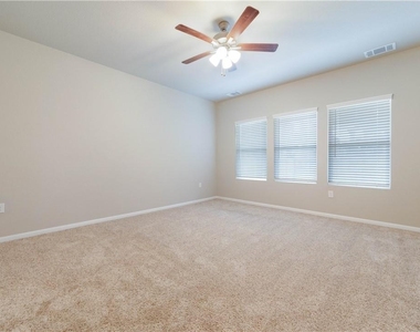 17308 Arcata Ave - Photo Thumbnail 12
