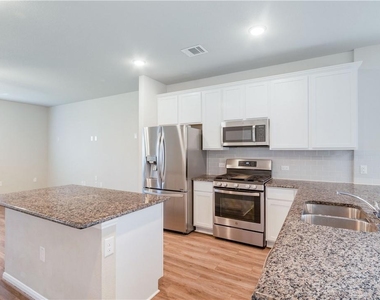 17308 Arcata Ave - Photo Thumbnail 4