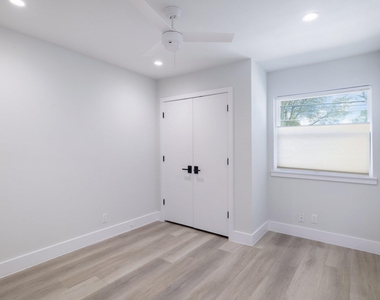 5304 Saint Georges Grn - Photo Thumbnail 14