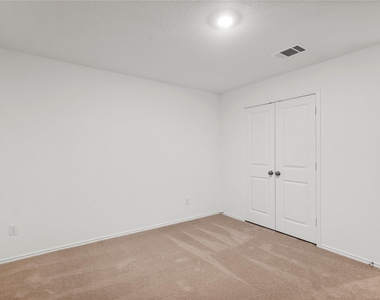 161 Keefer - Photo Thumbnail 20
