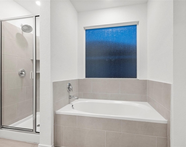 161 Keefer - Photo Thumbnail 29