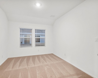 161 Keefer - Photo Thumbnail 14