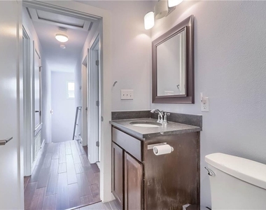 900 Capitol Ct - Photo Thumbnail 35