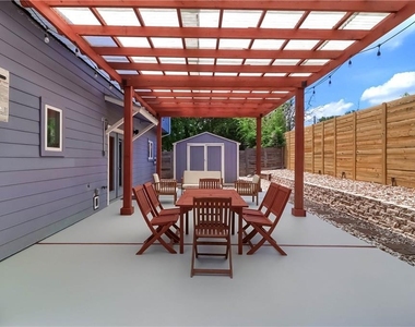 900 Capitol Ct - Photo Thumbnail 38