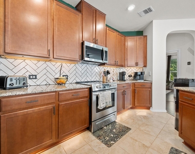 2471 Sunrise Rd - Photo Thumbnail 6