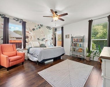 2471 Sunrise Rd - Photo Thumbnail 10