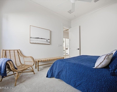 35 Jefferson Avenue - Photo Thumbnail 13