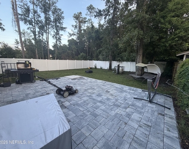 118 Thomas Ave Avenue - Photo Thumbnail 12