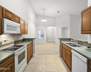 7920 Merrill Road - Photo Thumbnail 9