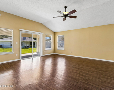 831 Timberjack Court - Photo Thumbnail 14