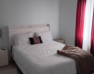 10102 Geni Hill Circle S - Photo Thumbnail 17