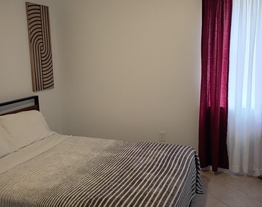 10102 Geni Hill Circle S - Photo Thumbnail 15