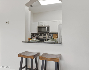 7990 Baymeadows Road - Photo Thumbnail 8