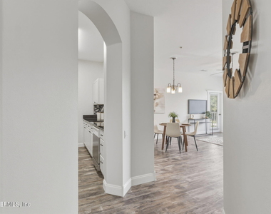7990 Baymeadows Road - Photo Thumbnail 3