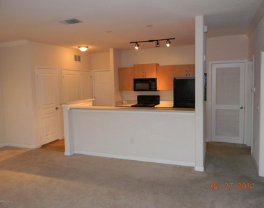 8290 Gate Parkway W - Photo Thumbnail 4
