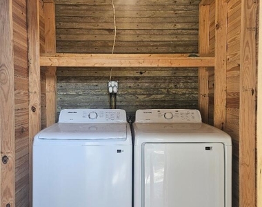 816 Oak Street - Photo Thumbnail 13