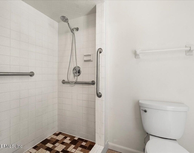 2421 Dogwood Lane - Photo Thumbnail 22