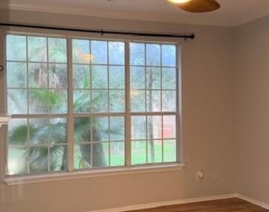 211 Colima Court - Photo Thumbnail 5