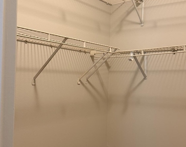 211 Colima Court - Photo Thumbnail 17