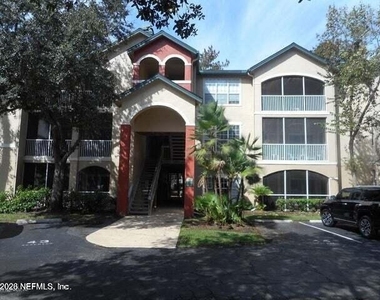 211 Colima Court - Photo Thumbnail 4