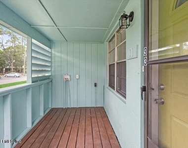 93 Lewis Street - Photo Thumbnail 9