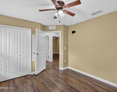 9909 Patriot Ridge Drive - Photo Thumbnail 10