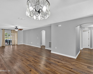 9909 Patriot Ridge Drive - Photo Thumbnail 7