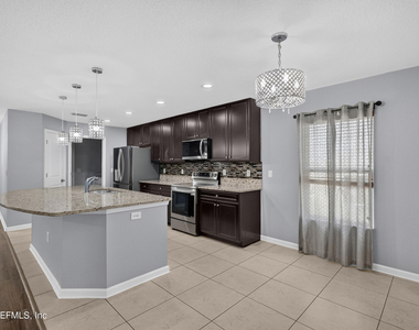 9909 Patriot Ridge Drive - Photo Thumbnail 16