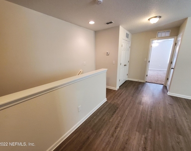 2824 Shangri La Drive - Photo Thumbnail 15