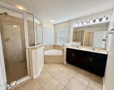 395 Forest Meadow Lane - Photo Thumbnail 10