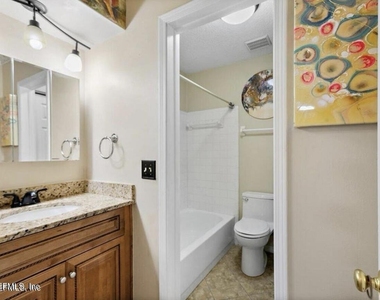 3801 Crown Point Road - Photo Thumbnail 10