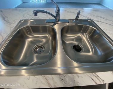 2773 Oak Stream Drive - Photo Thumbnail 27